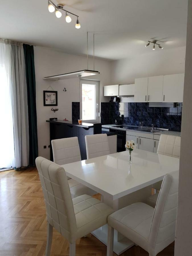 Apartment Mate คาชเตลา ภายนอก รูปภาพ